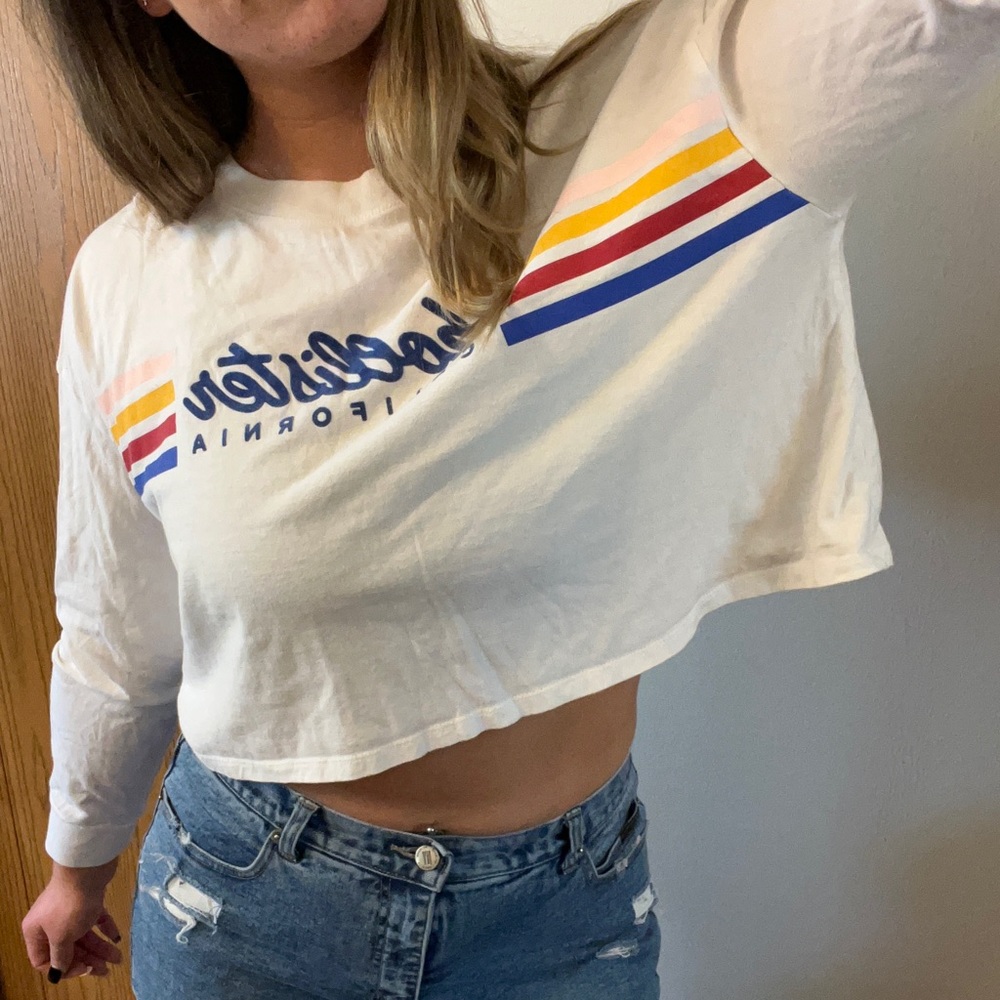 Hollister white cropped tee